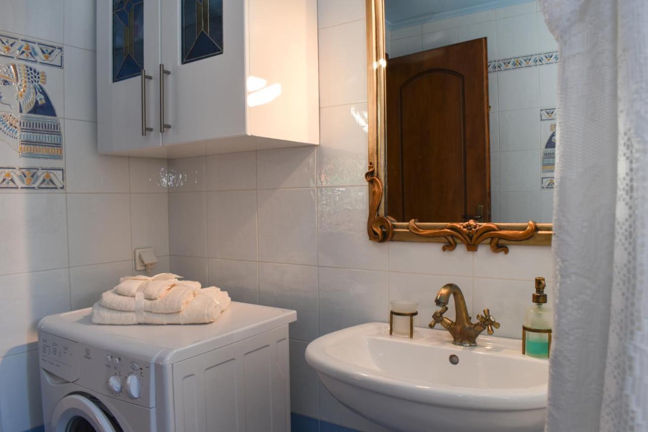 Amber Seaview Villa By The Olive Groves カラマタ エクステリア 写真